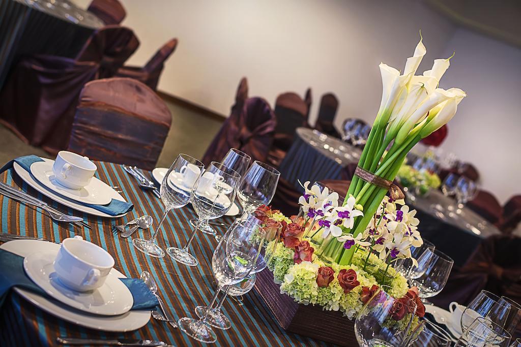 Tryp By Wyndham San Jose Sabana Hotel Екстериор снимка