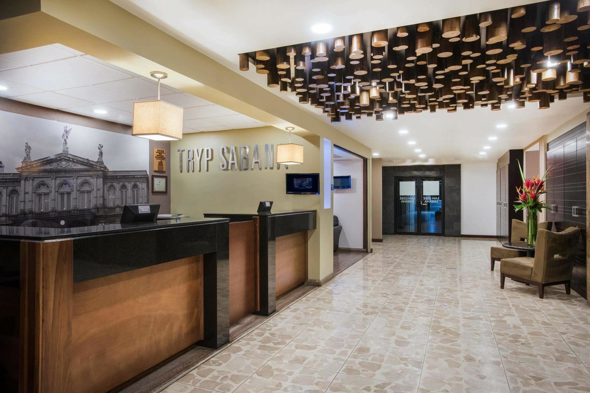 Tryp By Wyndham San Jose Sabana Hotel Екстериор снимка